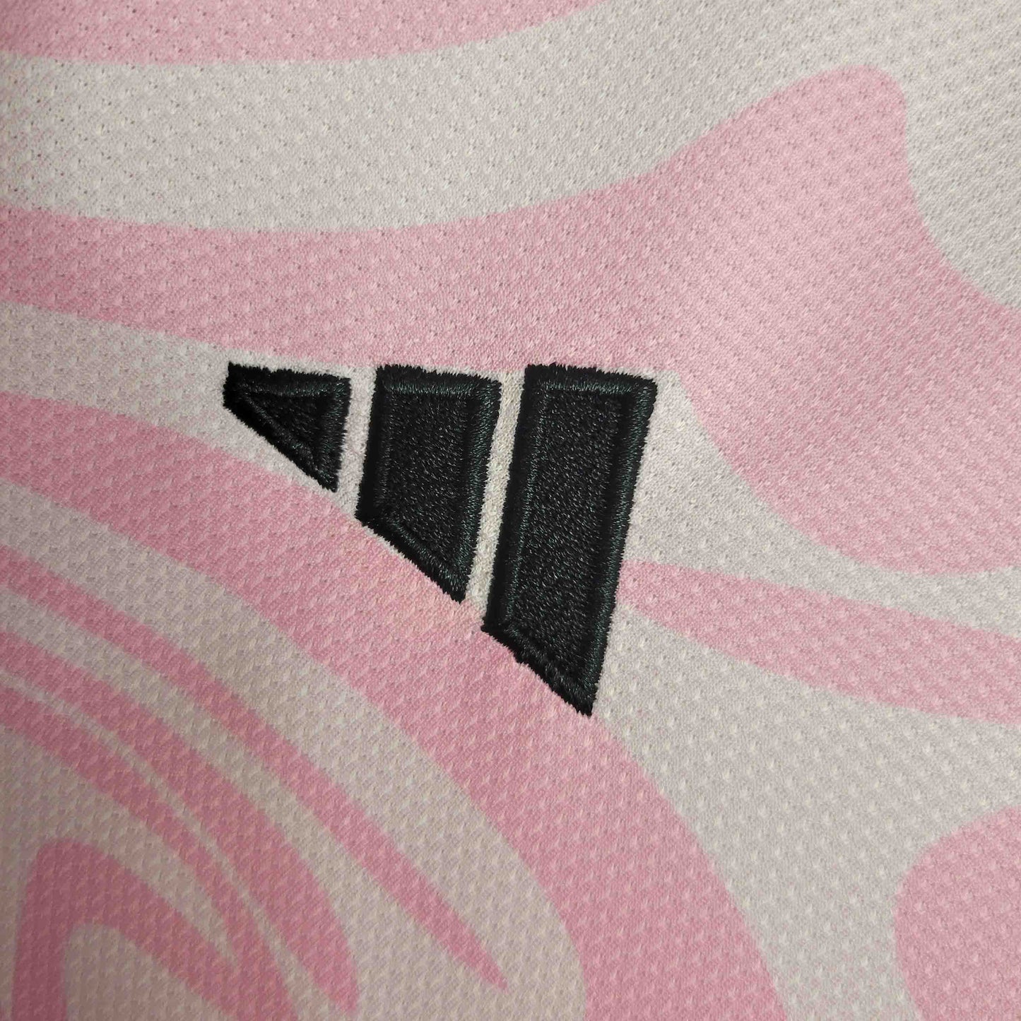 Flamengo Pink Kit Special Edition 23/24