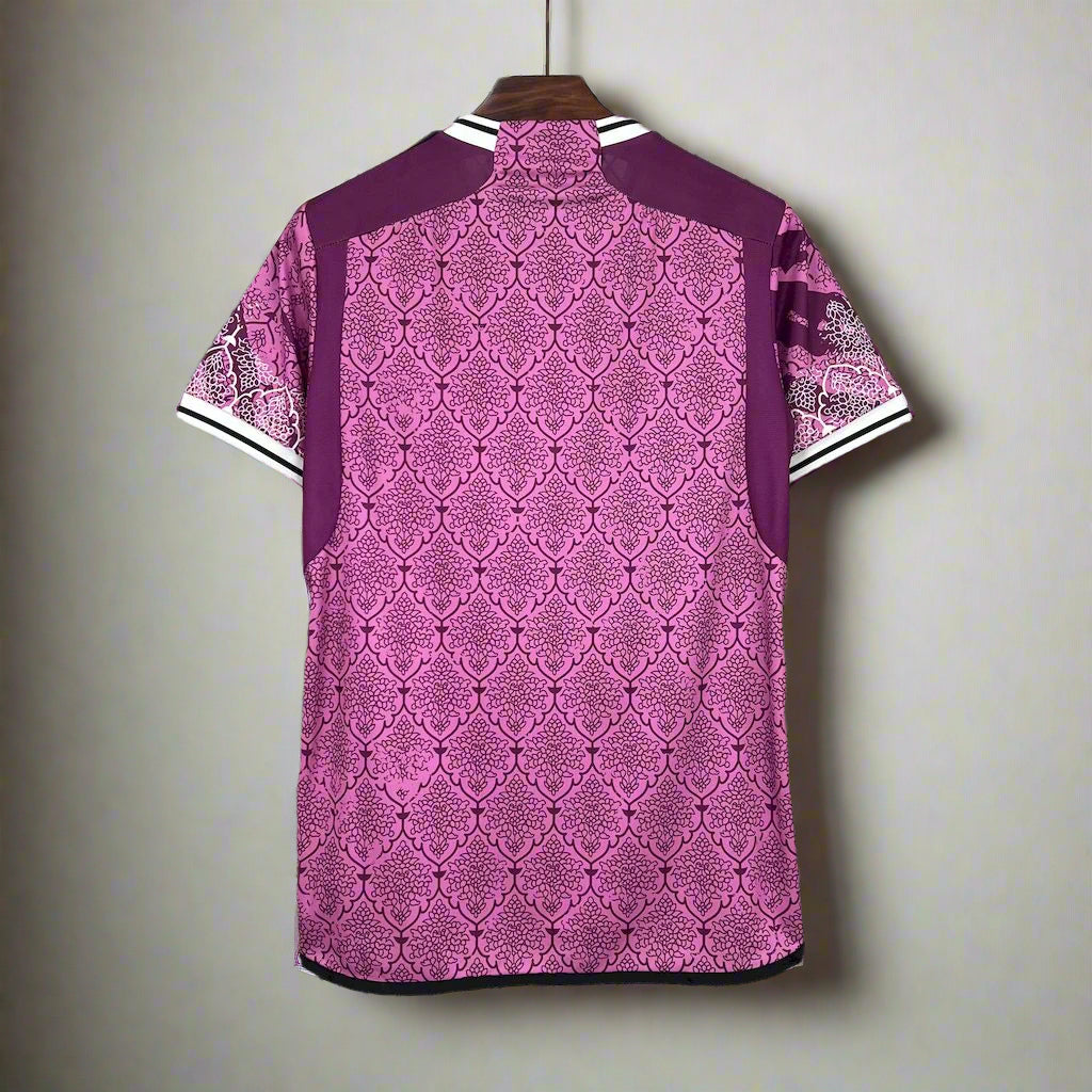 Real Madrid Pink Catheoic Kit 24/25