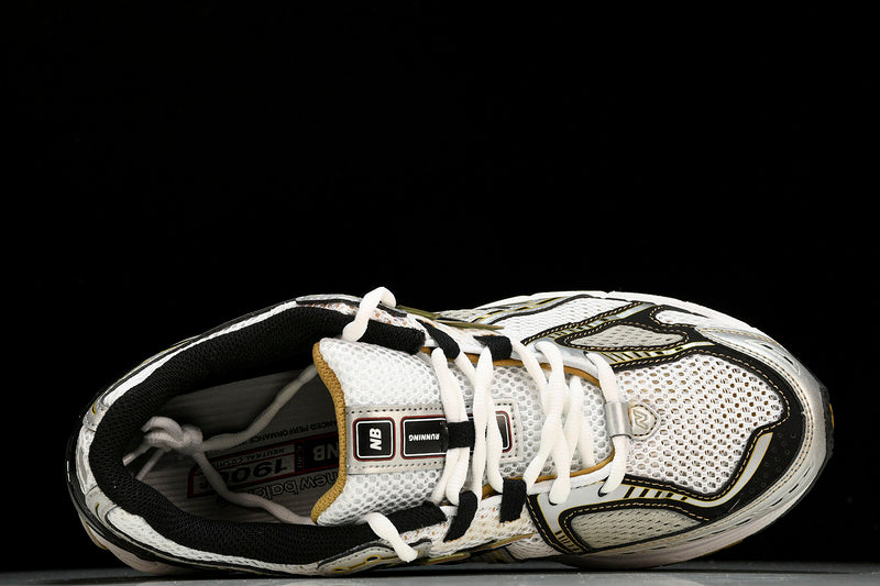 New Balance 1906R Metallic Silver with Metallic Gold - M1906RA