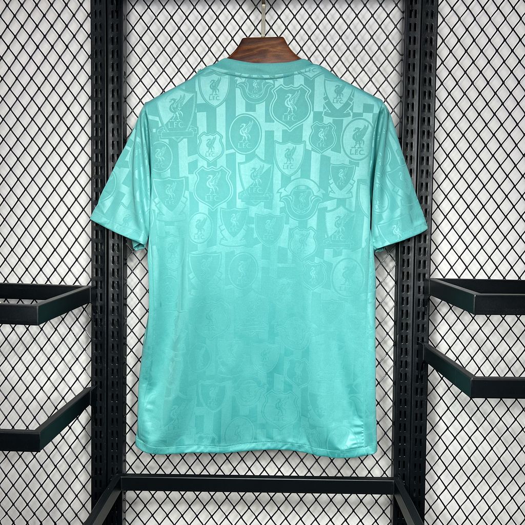 Liv FC Training Kit 24/25