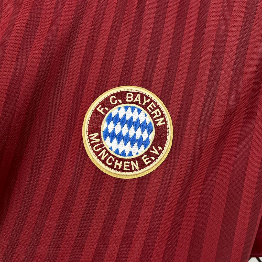 Bayern Munich Special Kit 25/26 trefoil Classic Retro