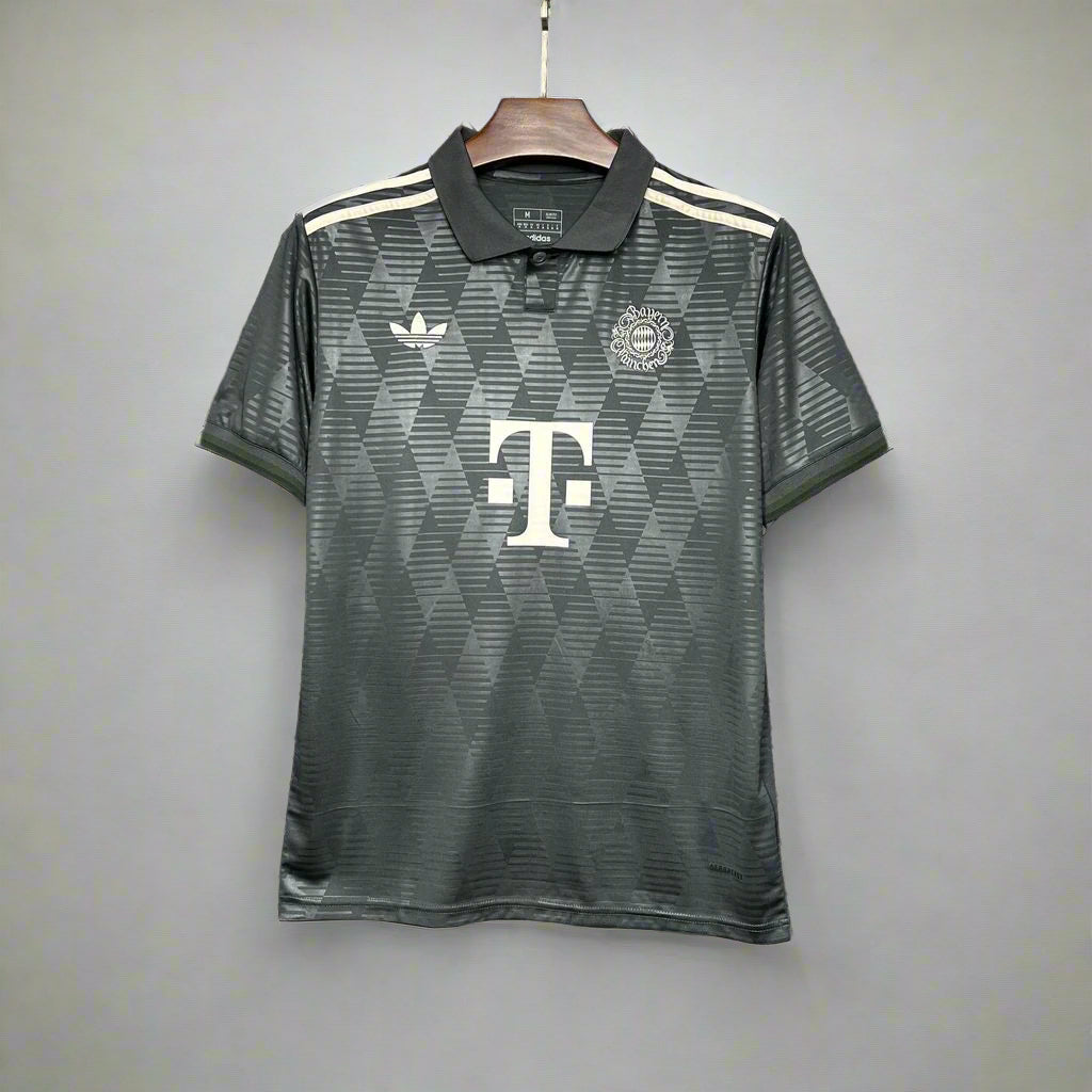 Bayern Munich Oktoberfes Kit 24/25