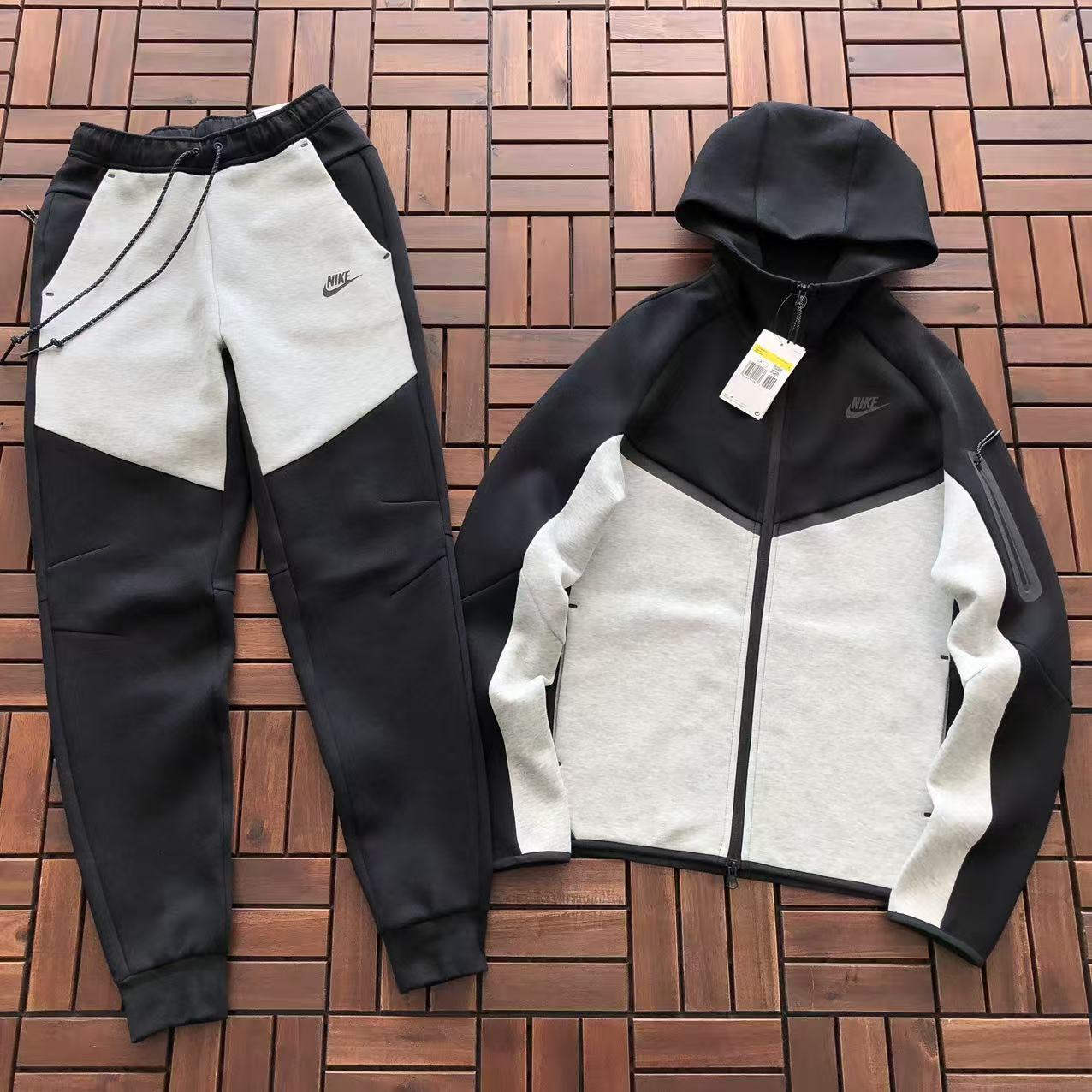 スマホ・タブレット・パソコン NIKE TECH FLEECE SET Nike Tech Fleece Set - Panda – Tamam Mauritius