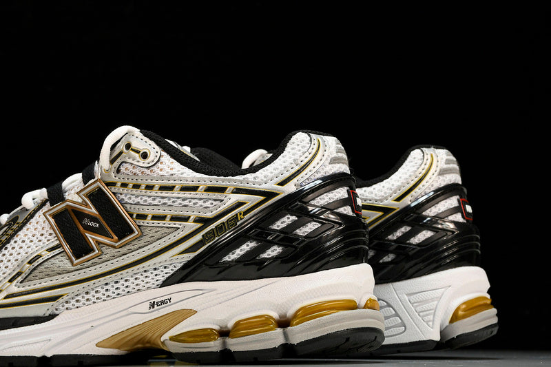 New Balance 1906R Metallic Silver with Metallic Gold - M1906RA