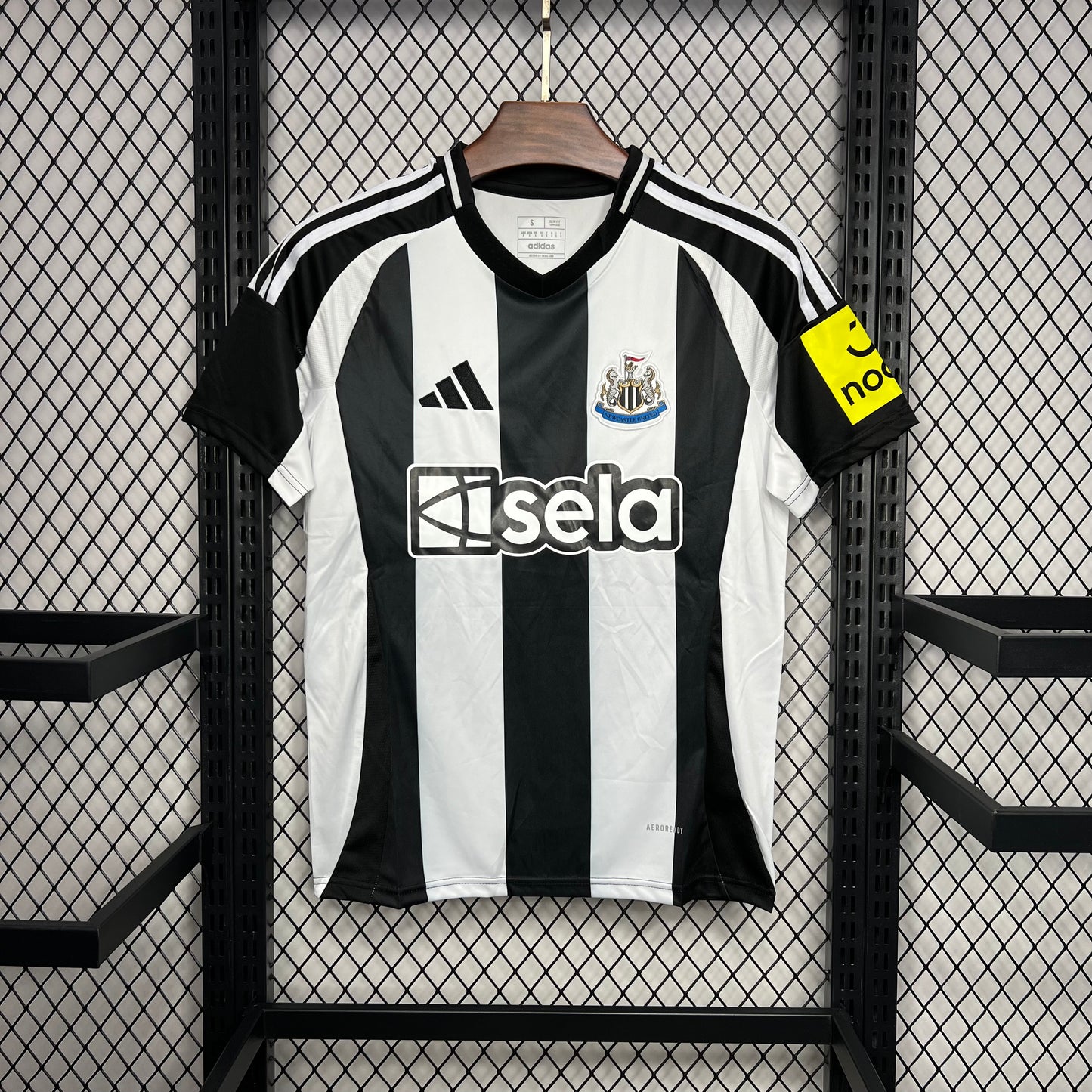 Newcastle Home Kit 24/25