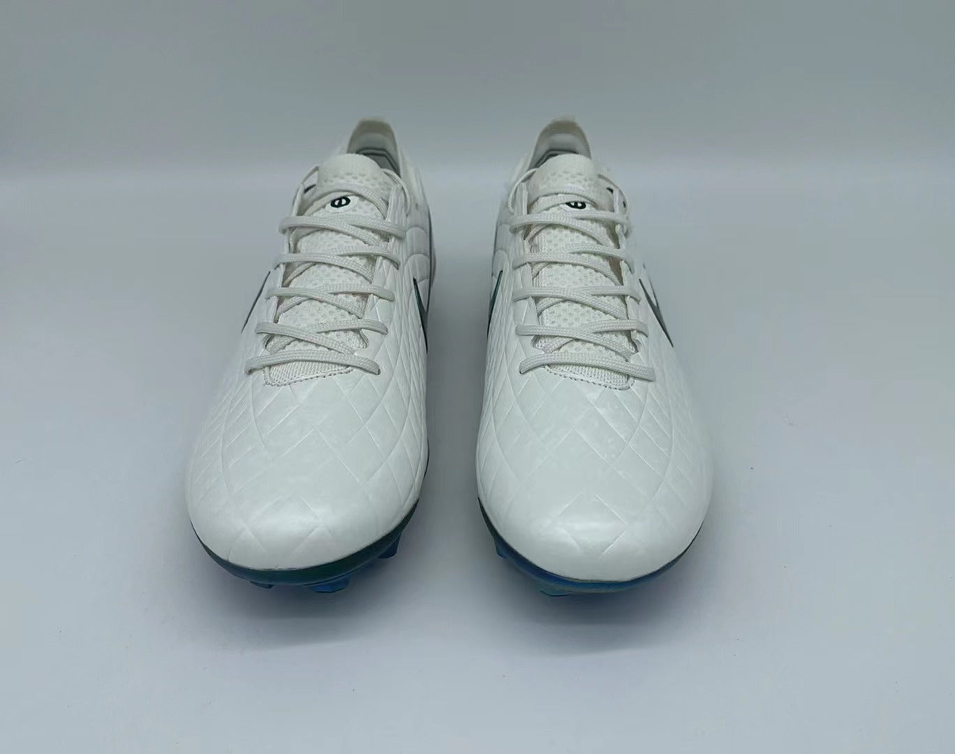 Nike Tiempo Legend 10 Elite FG - White Atomic Teal/Sail