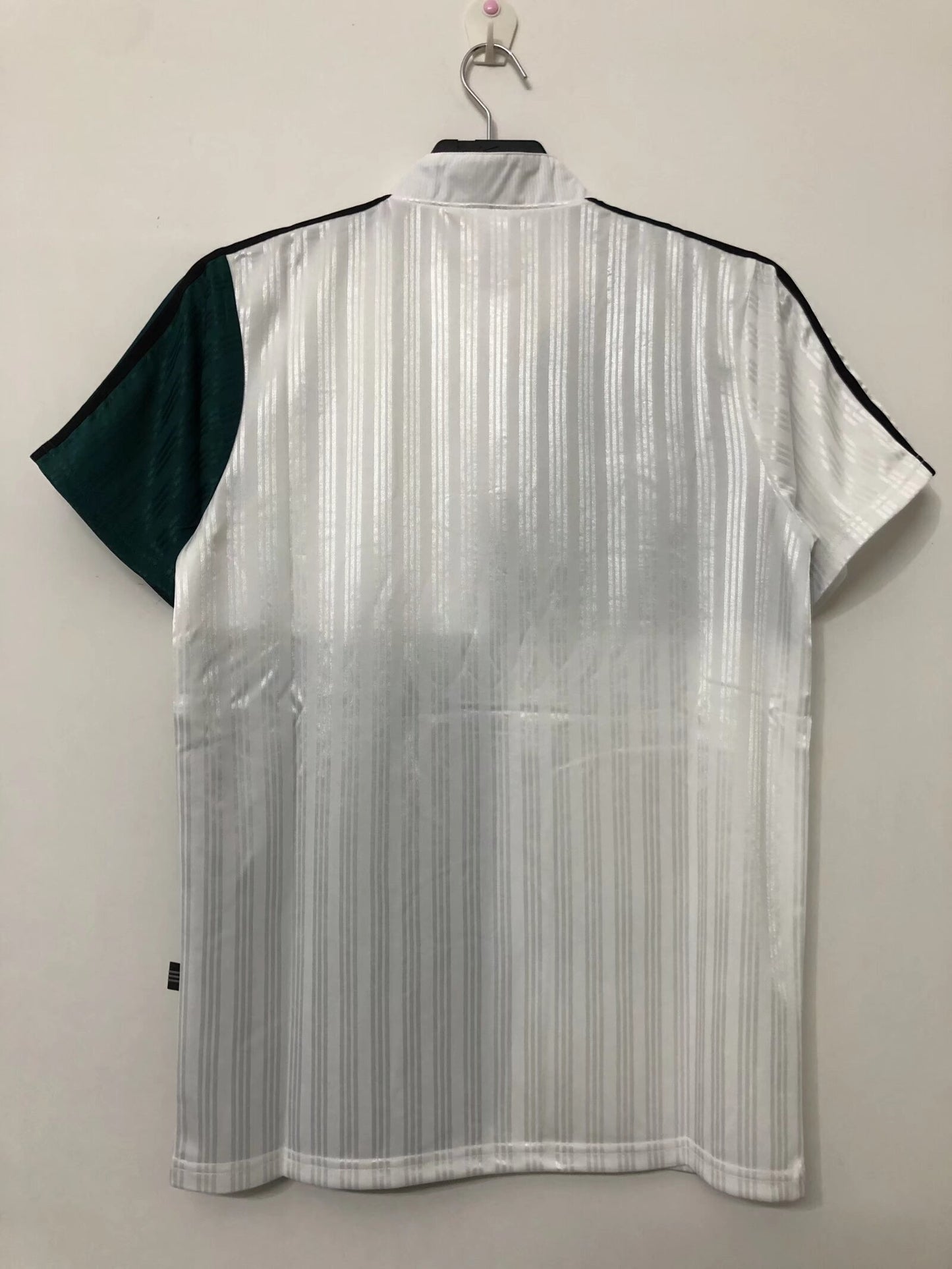 Liverpool Retro Kit 95/96