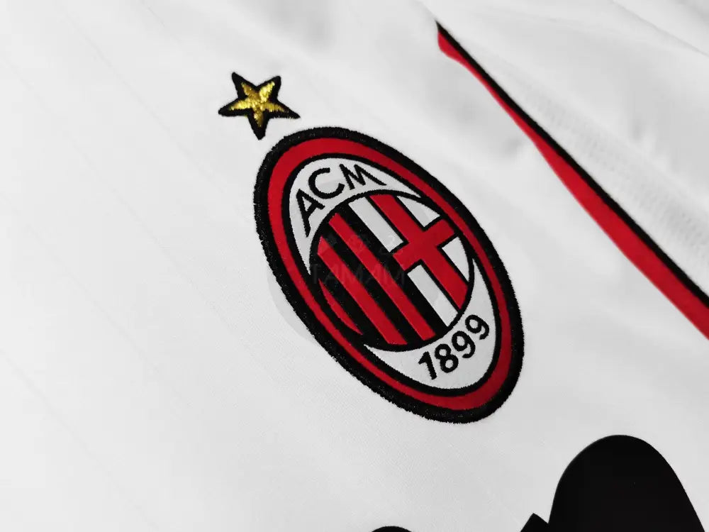 Ac Milan Away Kit Retro 06/07 Football Jersey