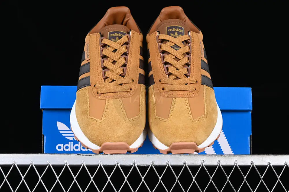 Adidas Retropy White/Black/Brown Sneakers