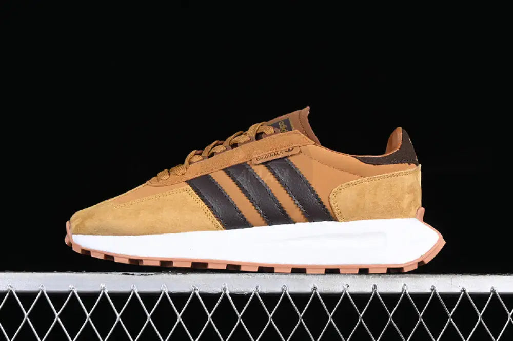 Adidas Retropy White/Black/Brown Sneakers