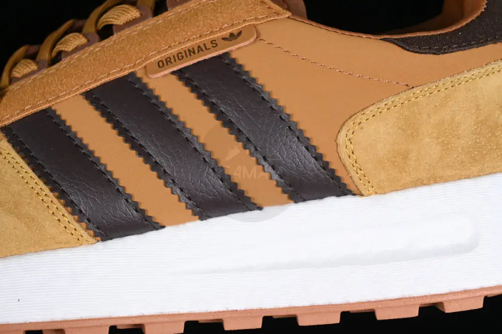 Adidas Retropy White/Black/Brown Sneakers