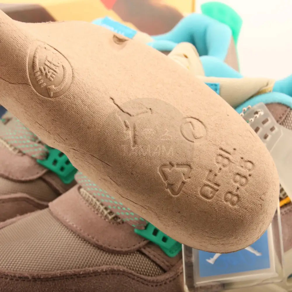 Air Jordan 4 Se ’Taupe Haze’ Sneakers