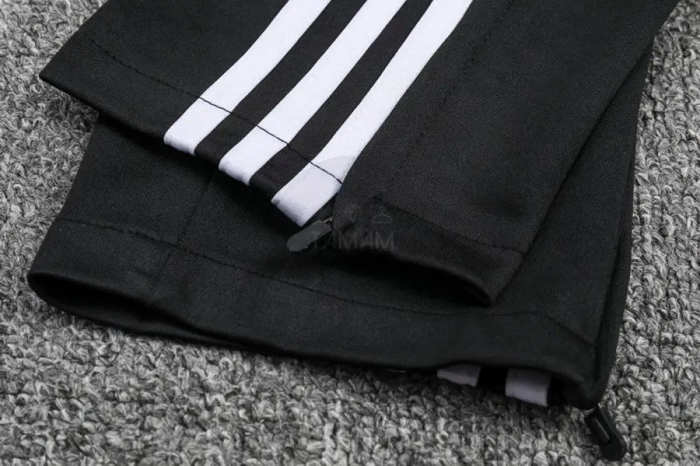 Arsenal X Ian 1/4 Zip Training Tracksuit 23/24
