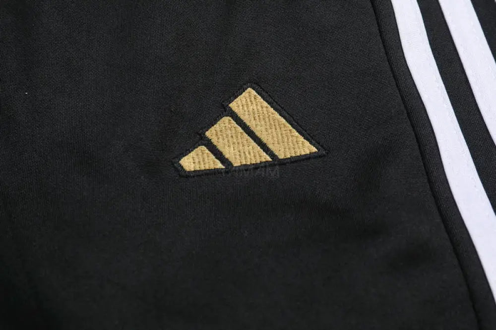 Arsenal X Ian 1/4 Zip Training Tracksuit 23/24