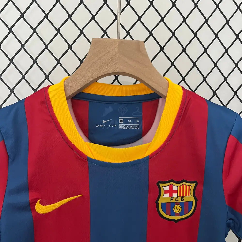 Barcelona Home Retro Kit Kids 10/11 Football Jersey