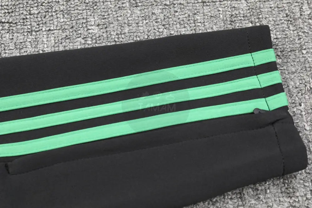 Bayern Munich Away 1/4 Zip Training Tracksuit 23/24