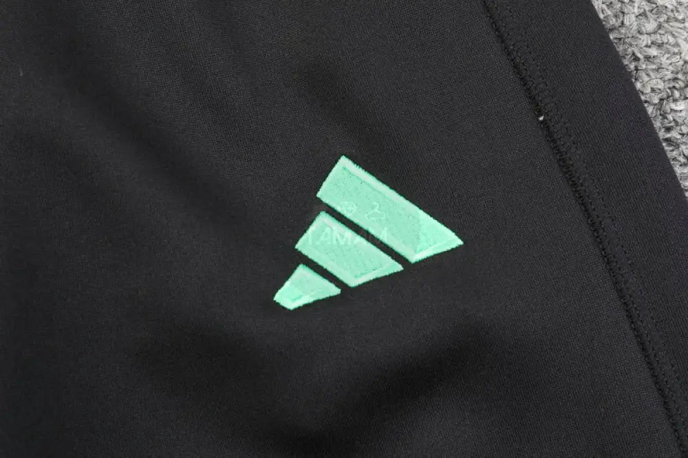 Bayern Munich Away 1/4 Zip Training Tracksuit 23/24