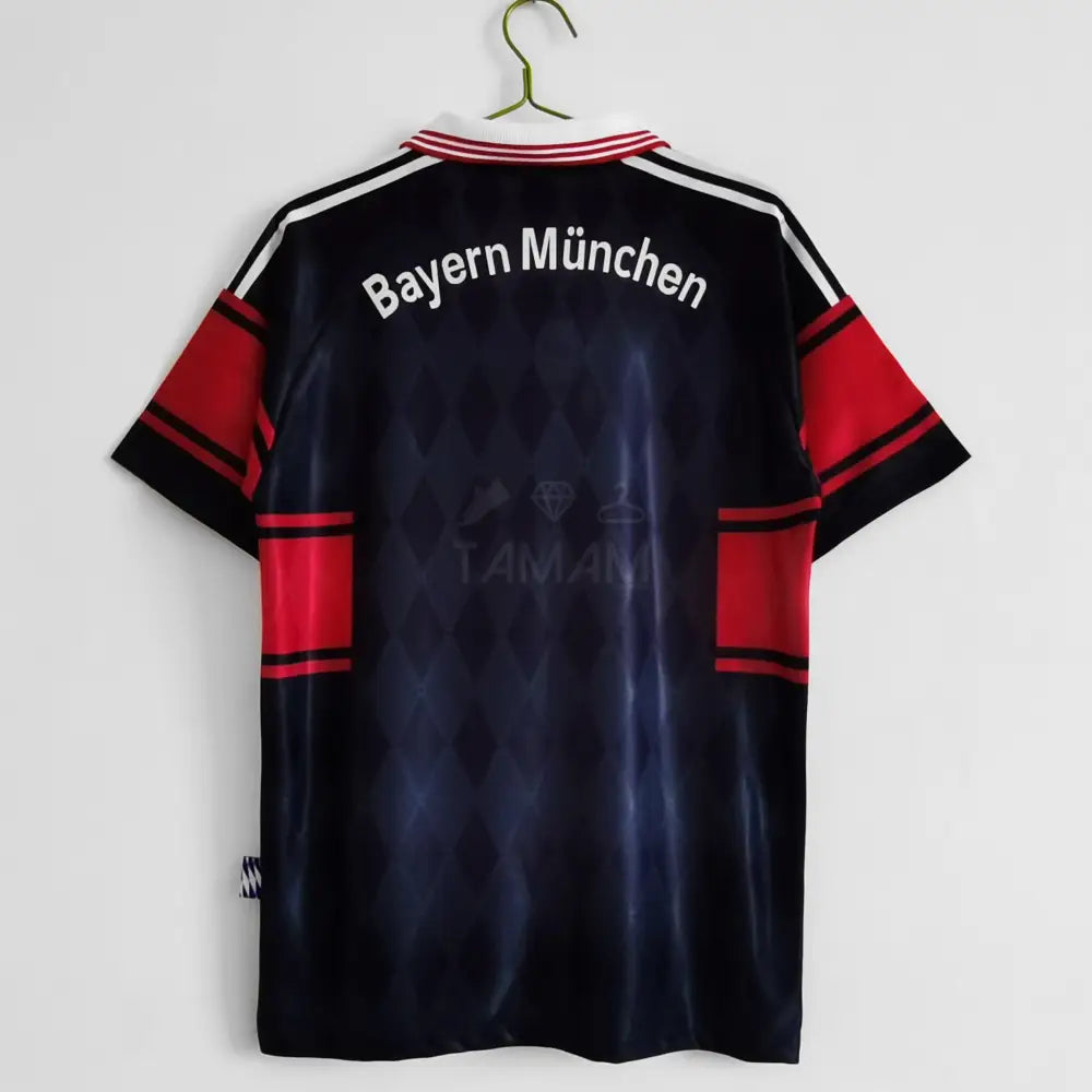 Bayern Munich Kit Retro 97/99 Football Jersey