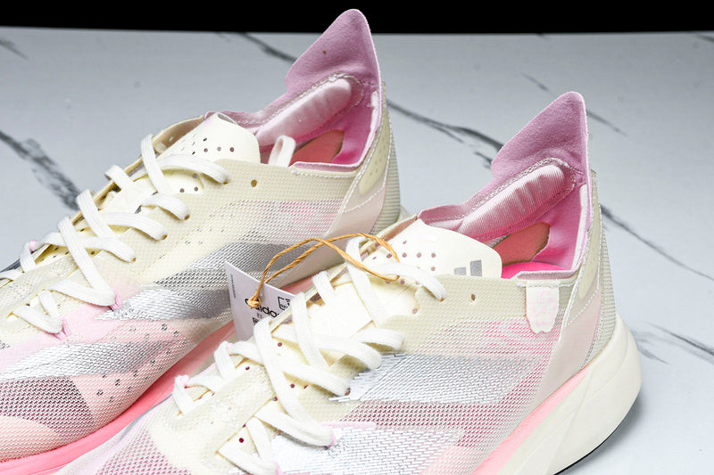 ADIZERO ADIOS Pro 3 - CHALK WHITE/SILVER METALLIC/CLEAR PINK