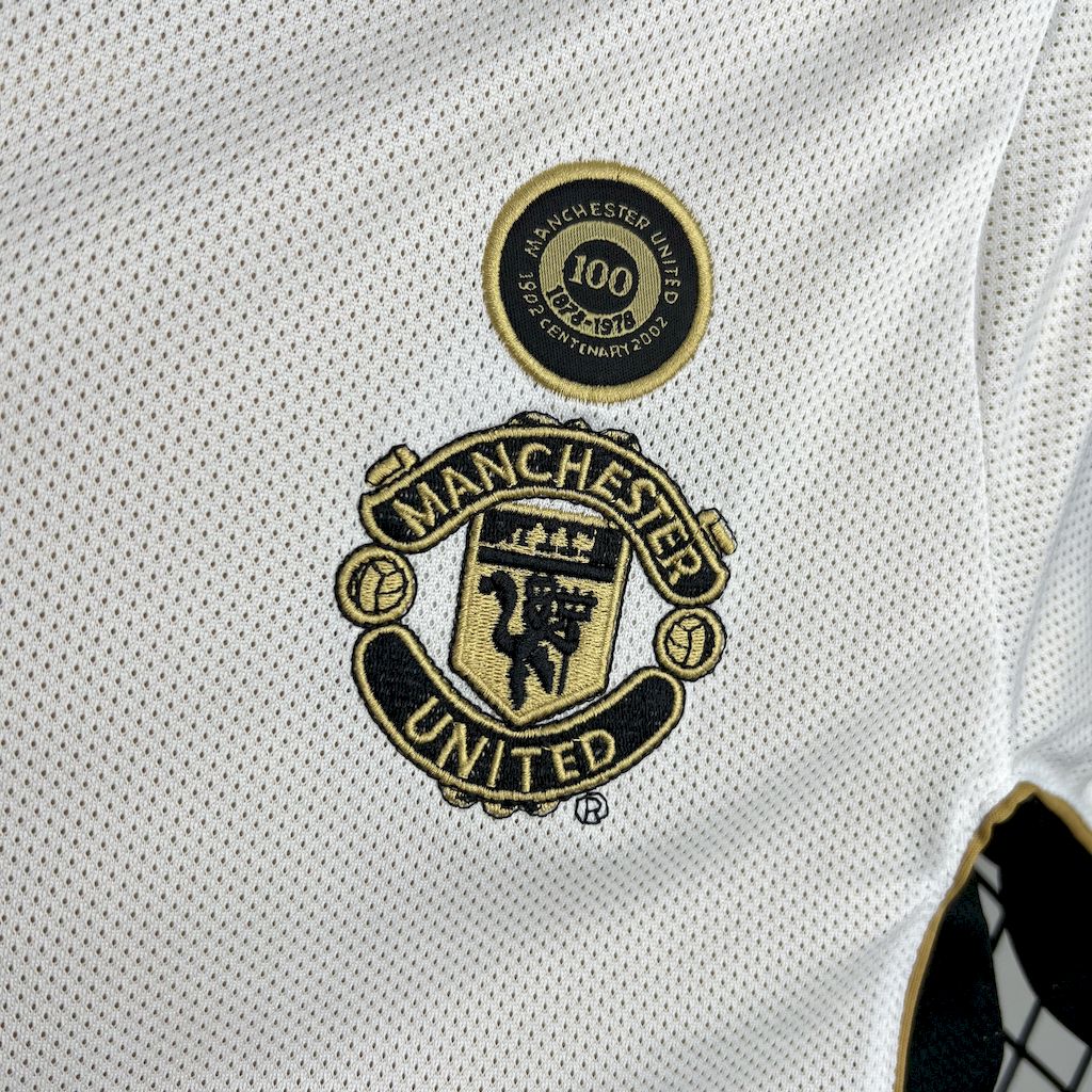 M@nchester United Home 01/02 Centenary Reversible Retro Kit
