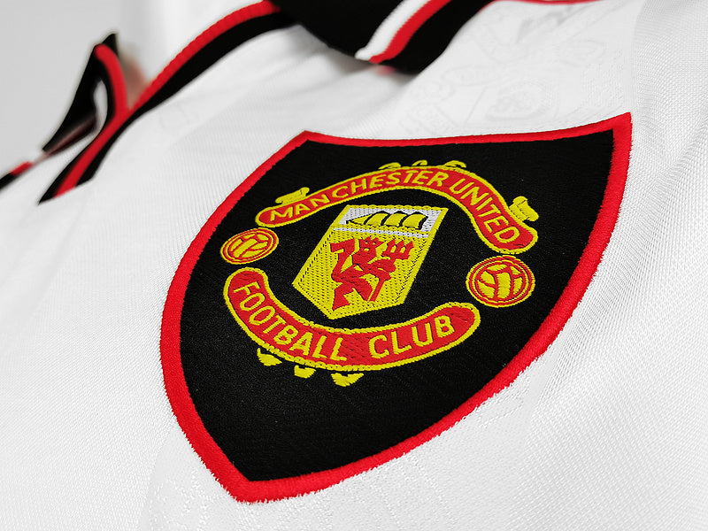 Manchester United Away kit Retro Long Sleeves 97/98