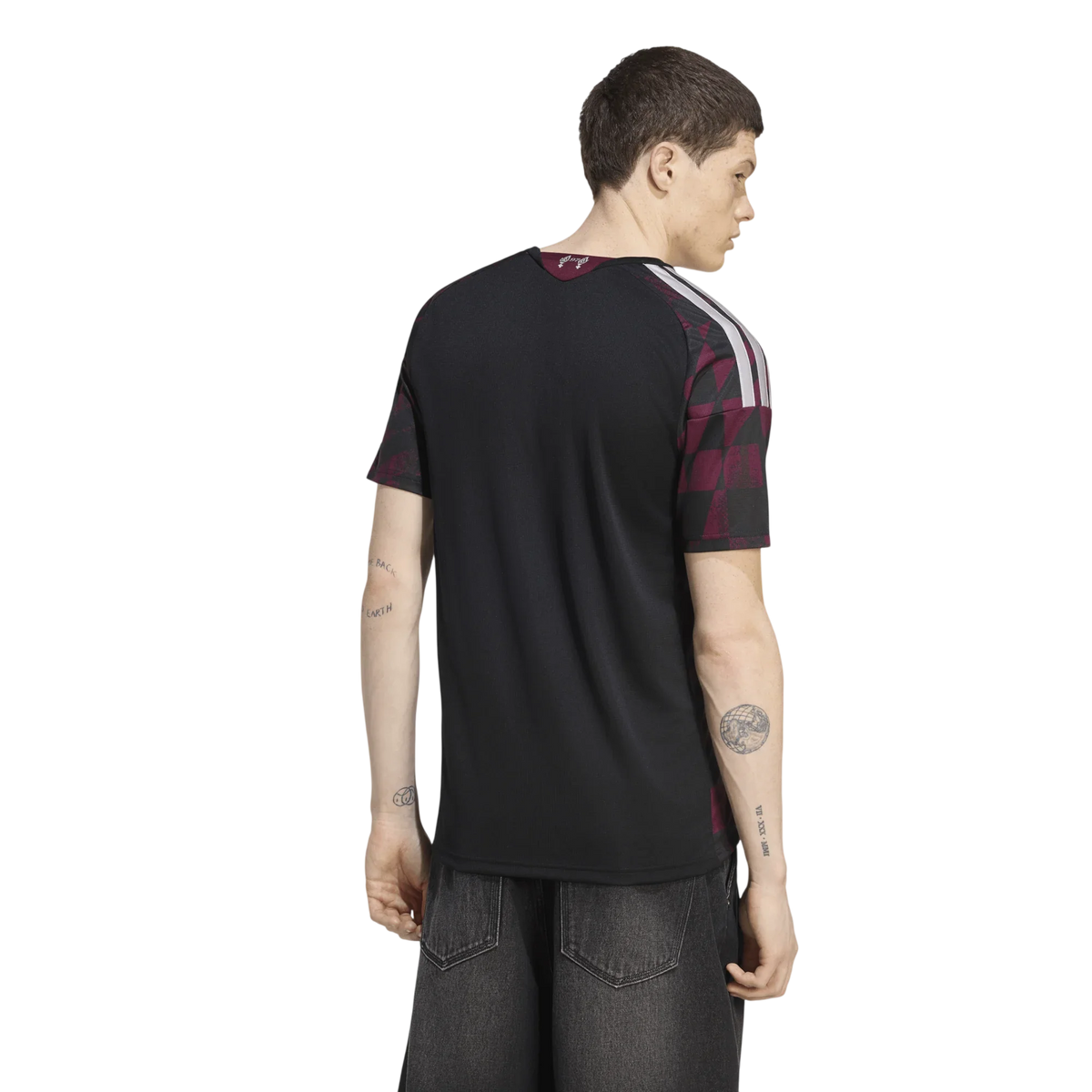 Liverpool Third Kit 26/27