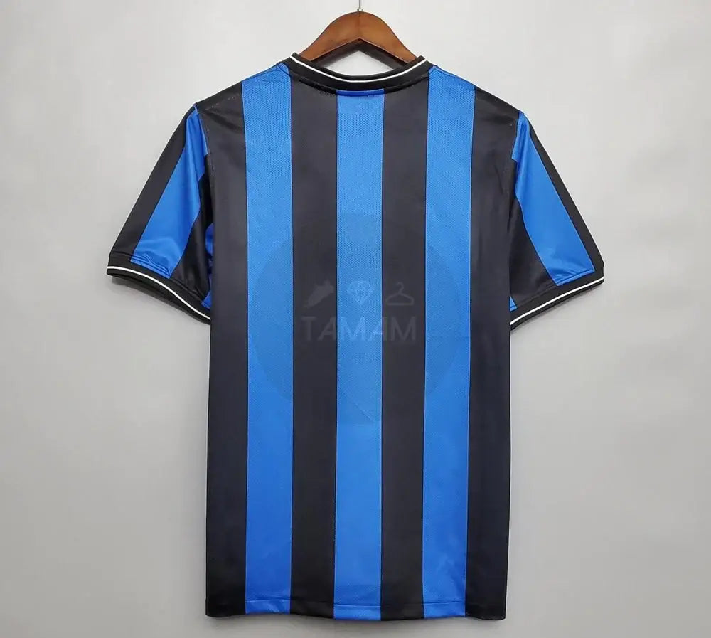 Inter Milan Home Kit Retro 09/10 Football Jersey
