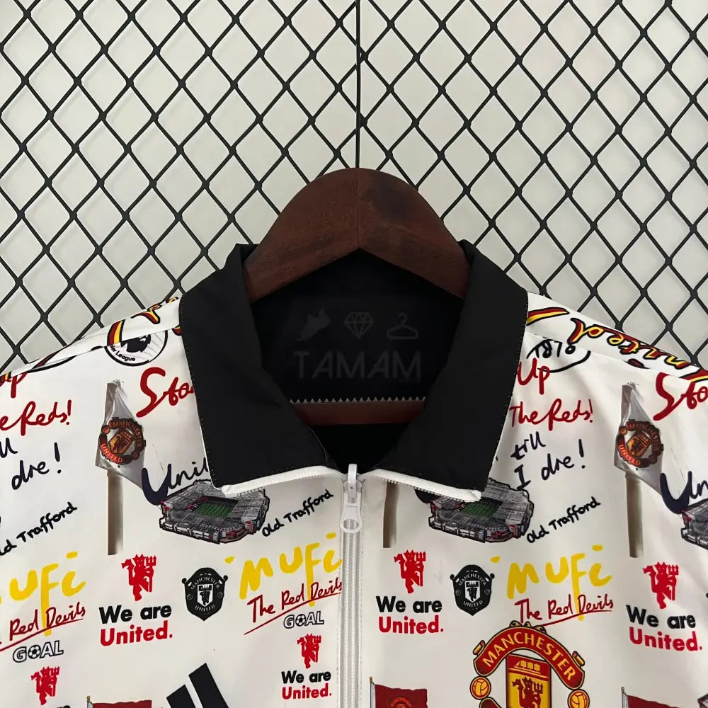 Manchester United Concept Reversible Windbreaker 23/24