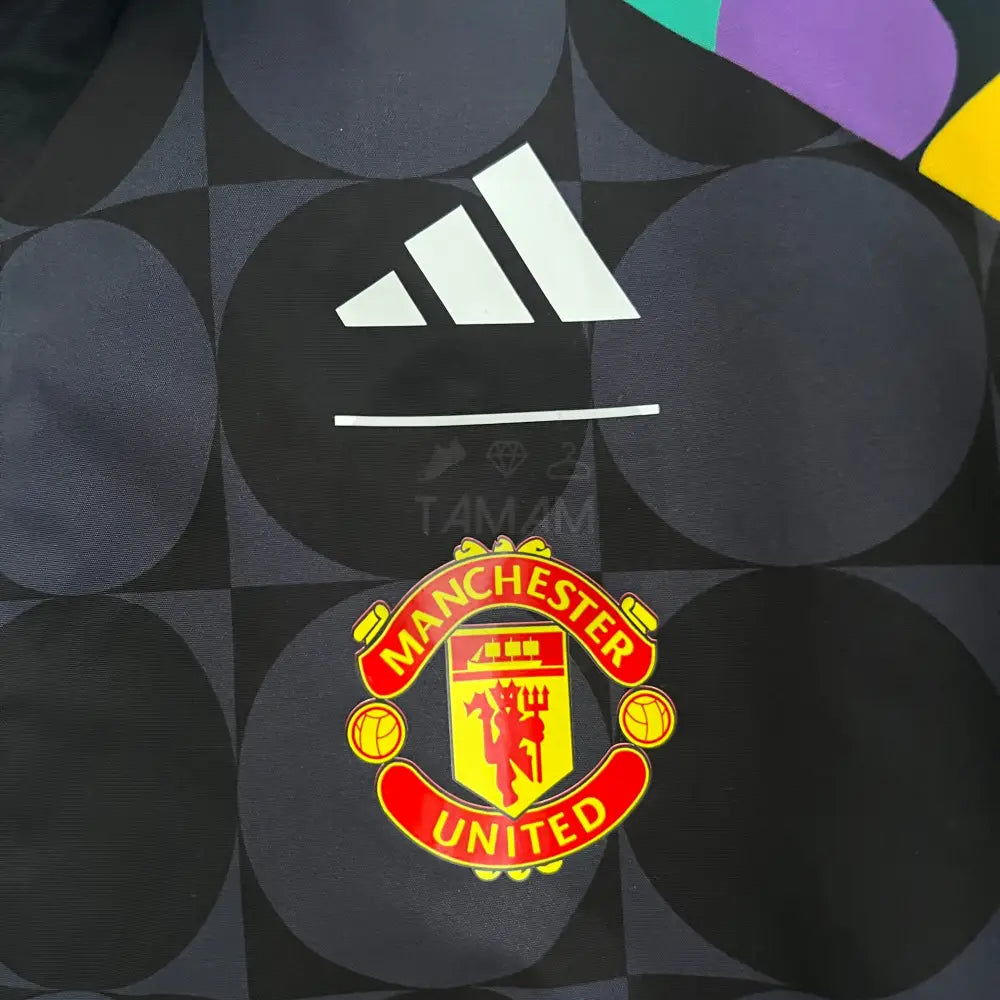 Manchester United Concept Reversible Windbreaker 23/24