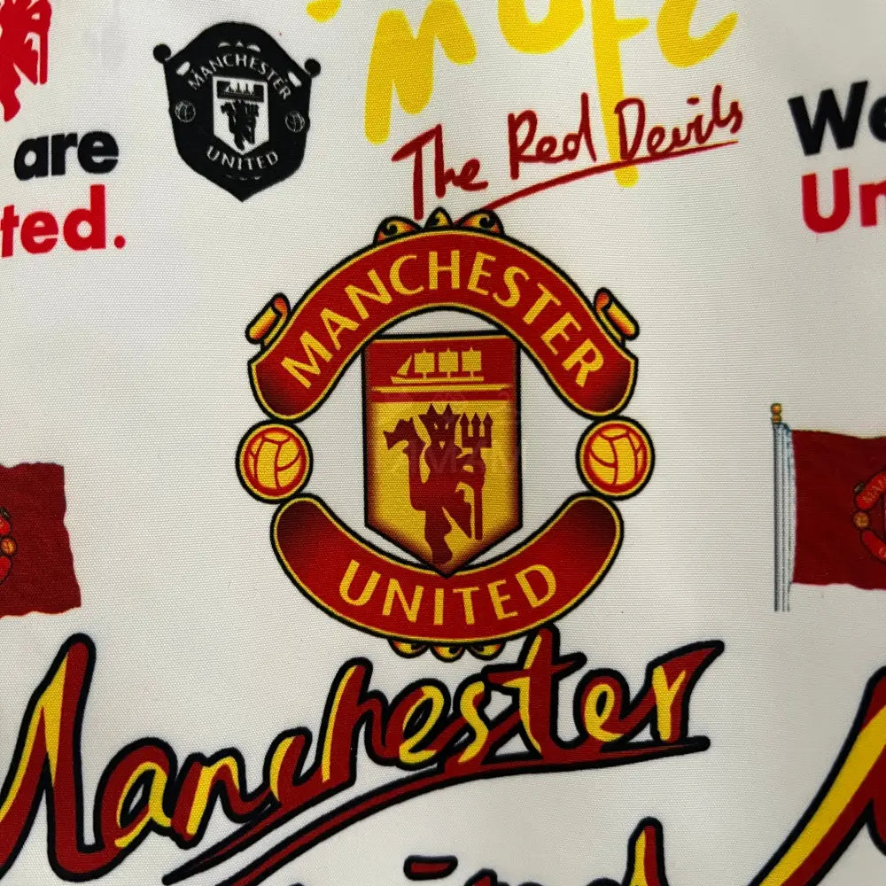 Manchester United Concept Reversible Windbreaker 23/24