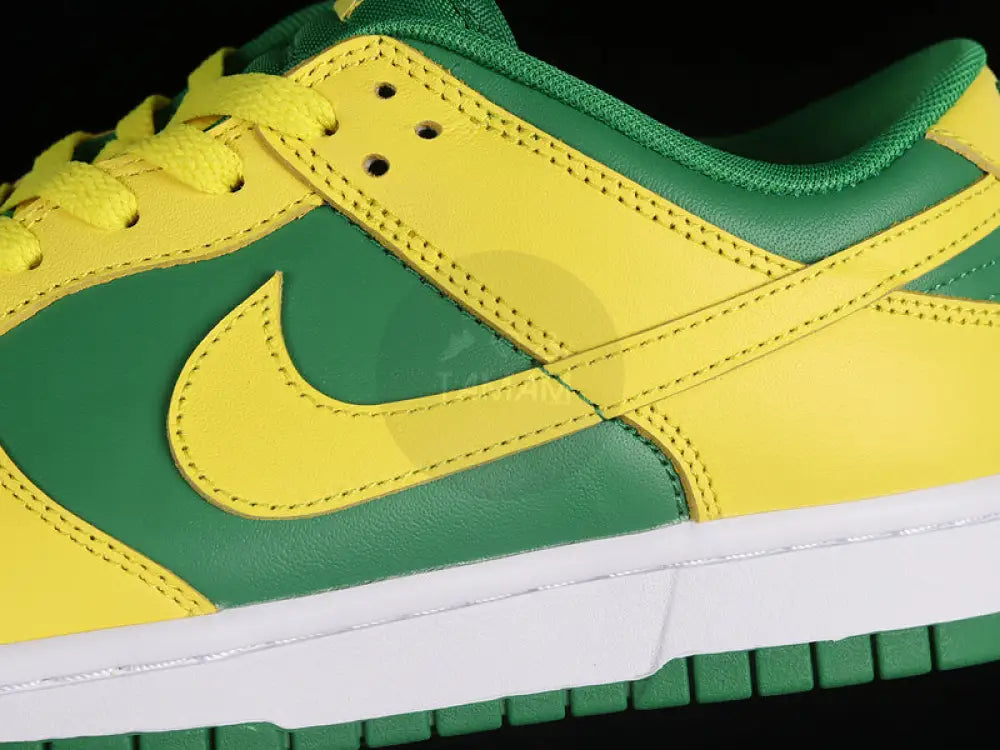 Nike Sb Dunk Low Reverse Brazil Apple Green/Yellow Shoes