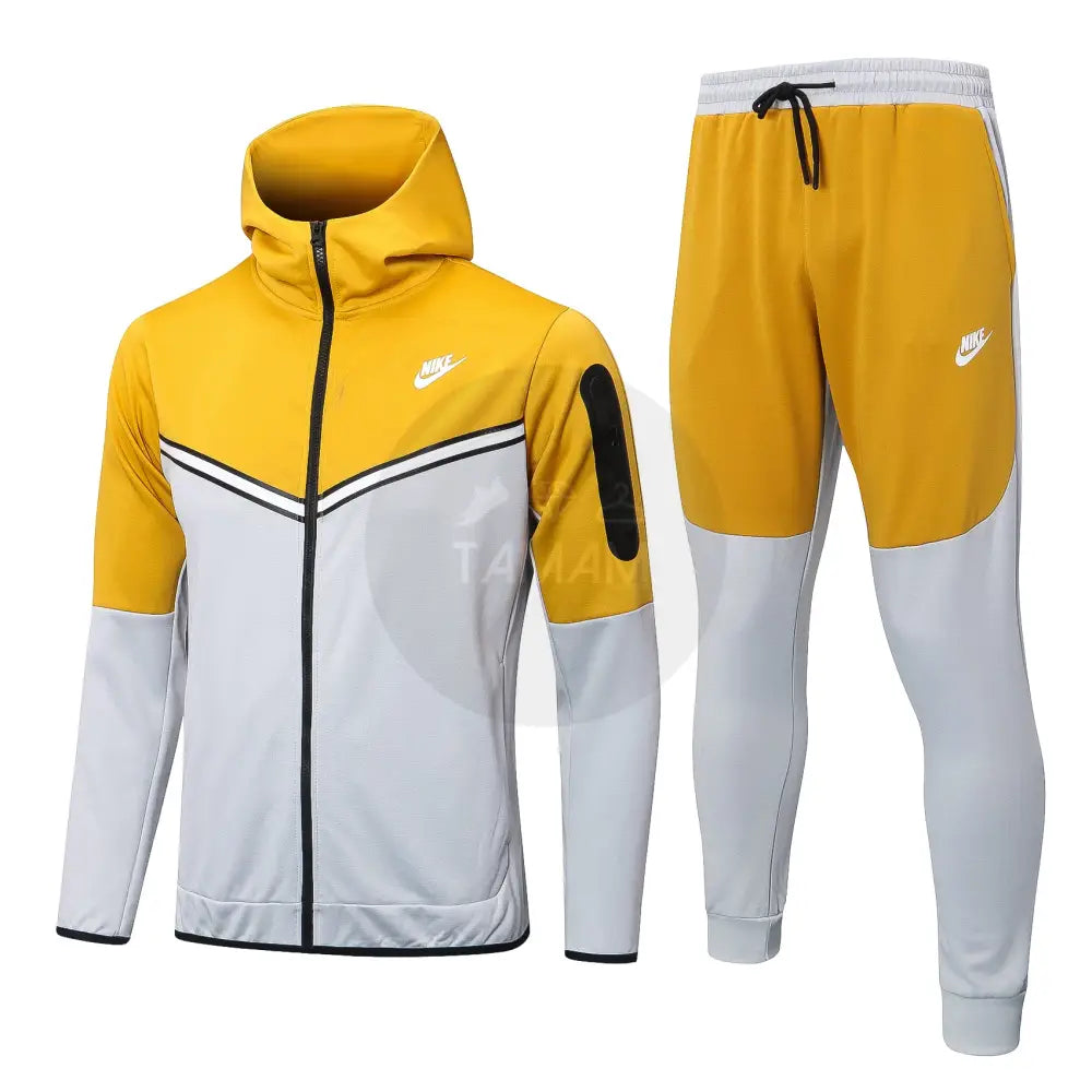 Colorful nike tracksuit hotsell