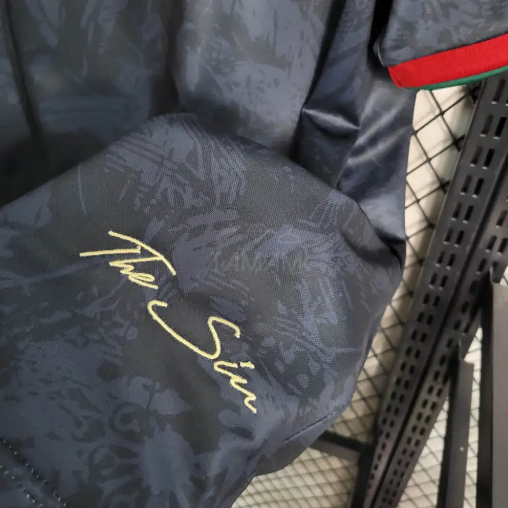 Portugal Black Special Edition Cr7 Kit 23/24 Football Jersey