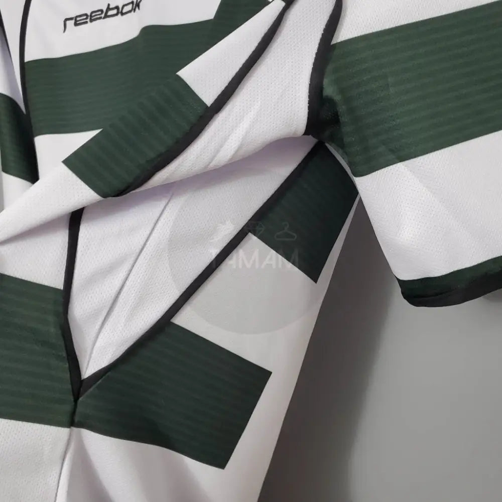 Sporting Lisbon Portugal Home Kit Retro 01/03 Football Jersey