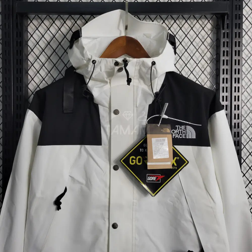 The North Face Windbreaker White