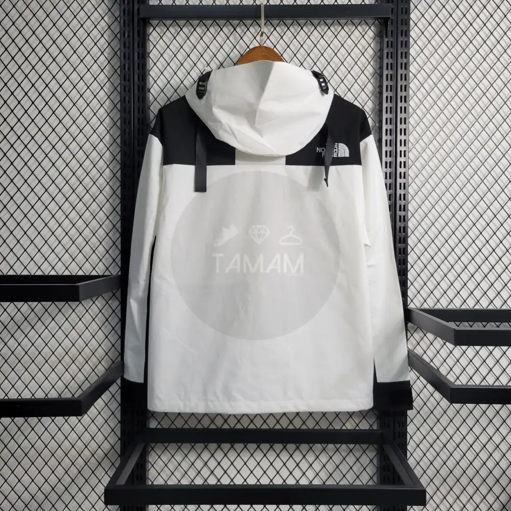 The North Face Windbreaker White