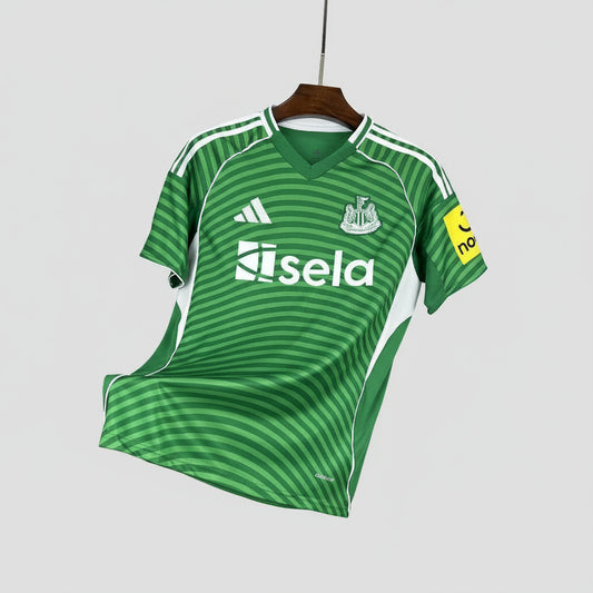 Newcastle United 25/26 Away Kit 25/26