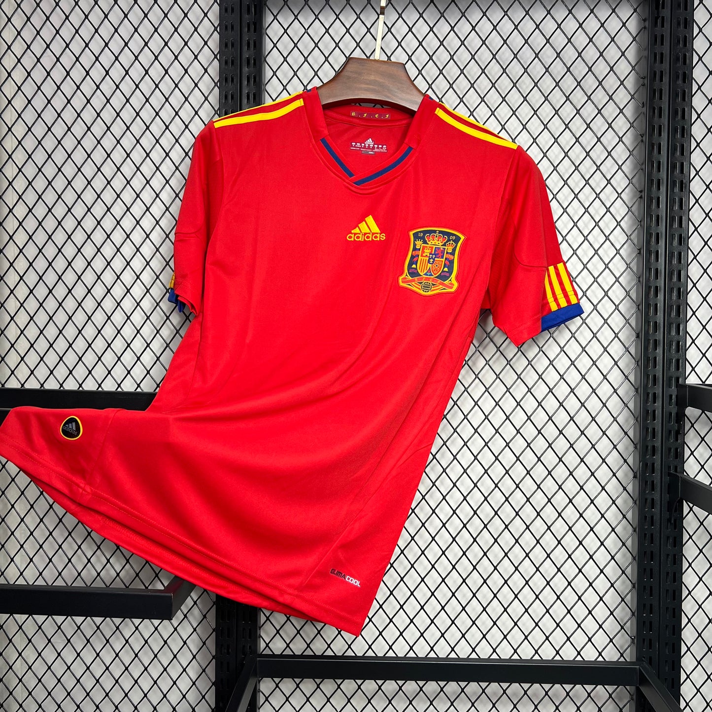 Spain Home Retro Kit 10/11 International