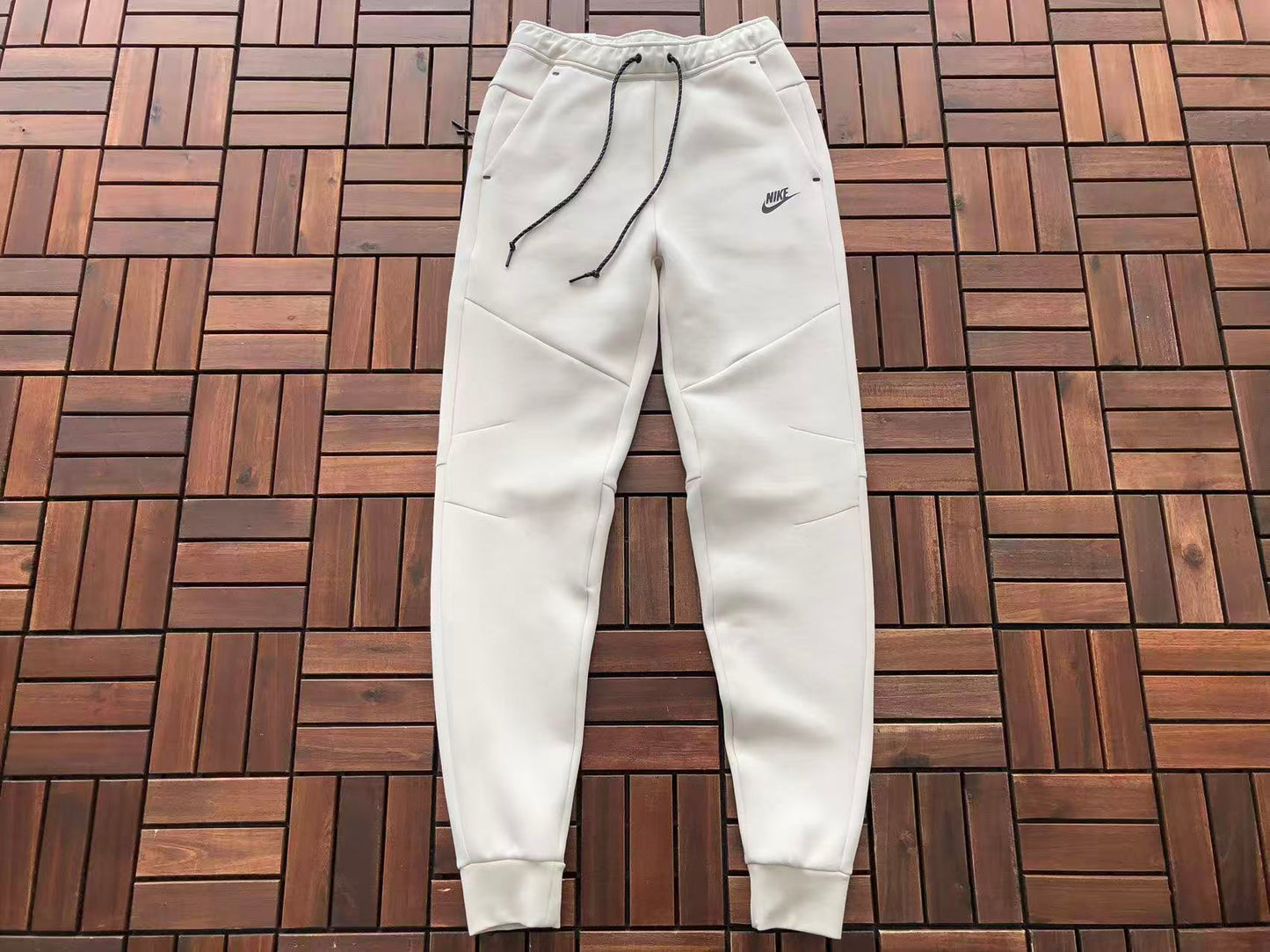 Nike Tech Fleece Set - Beige/Black