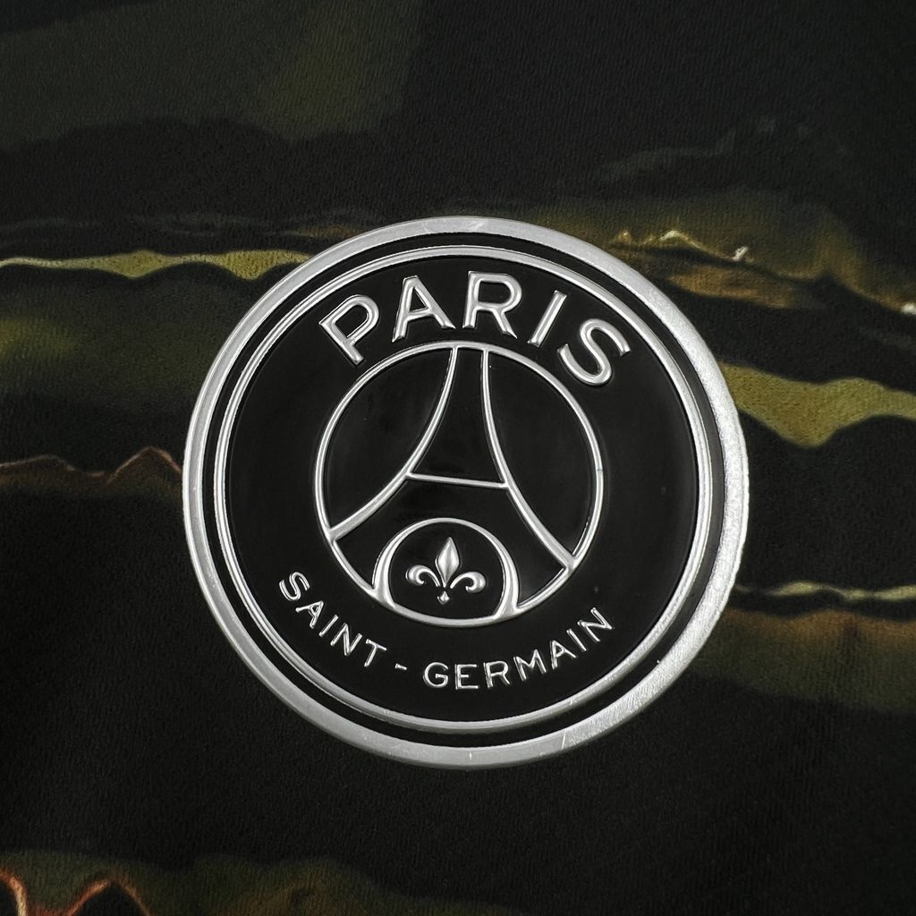 Paris Saint Germ@in Night Edition Kit 25/26