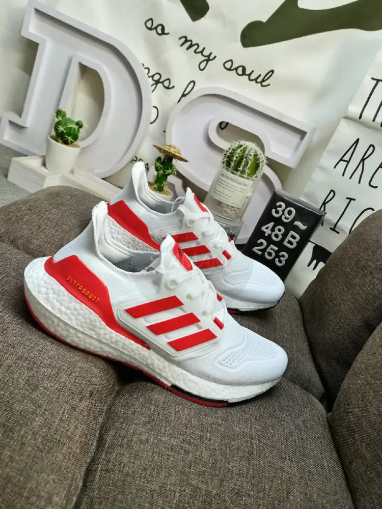 Adidas Ultraboost 22 Strawberry Red