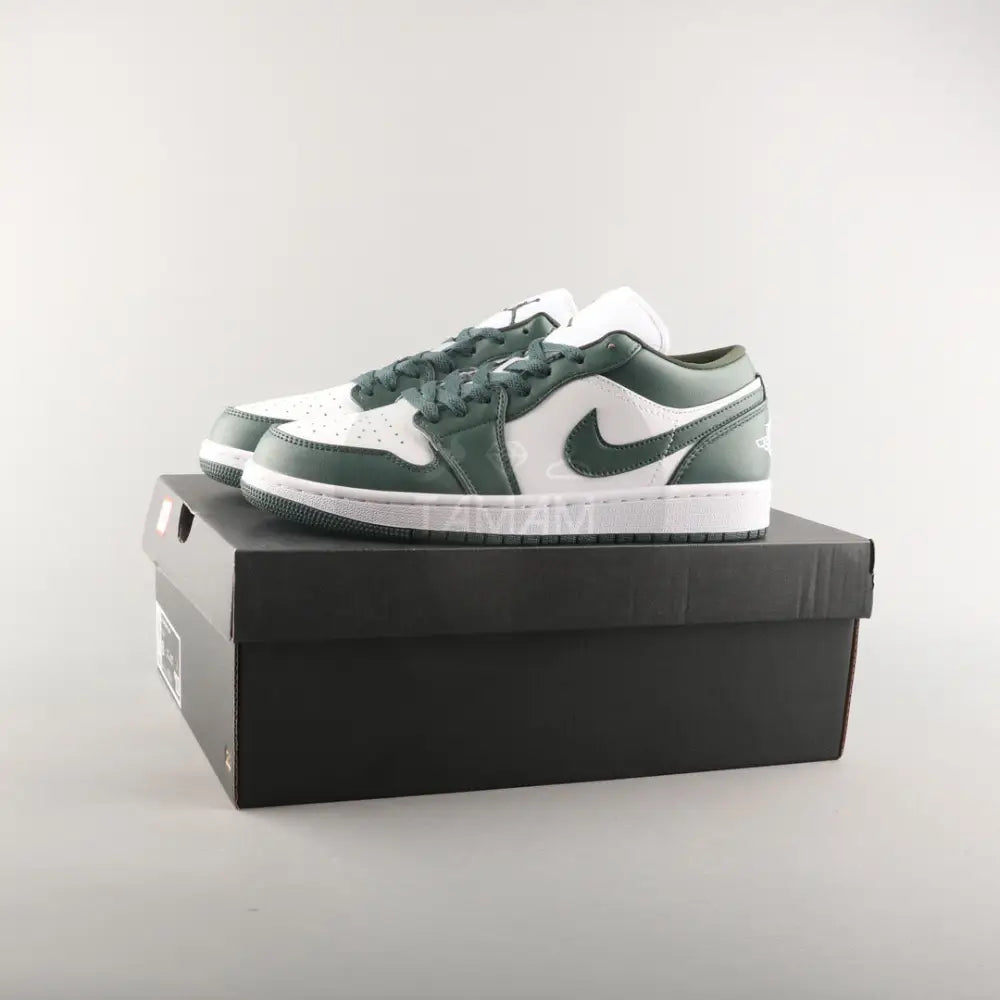 Air Jordan 1 Low Dark Green White Shoes