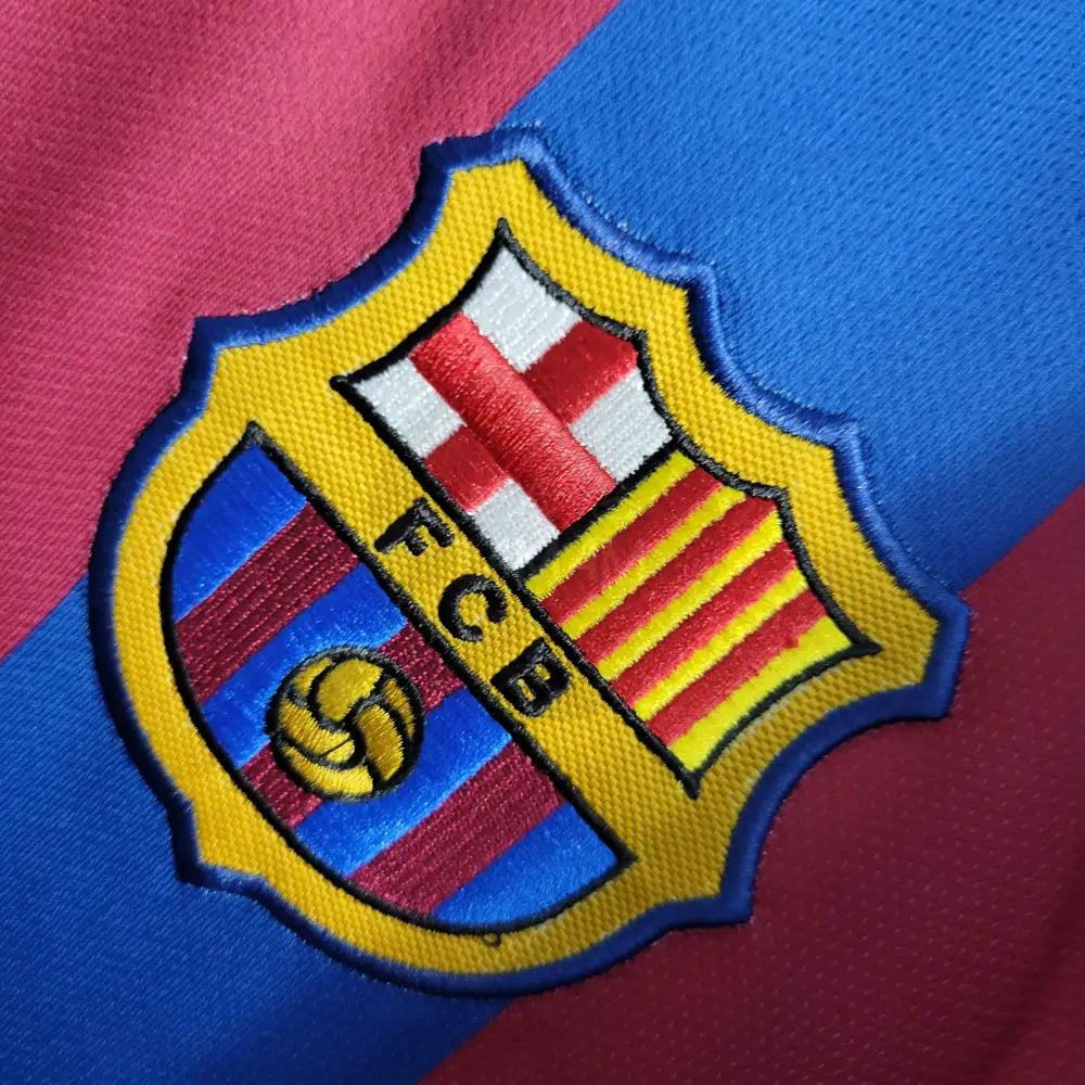 Barcelona Home Kit Retro 05/06 Football Jersey