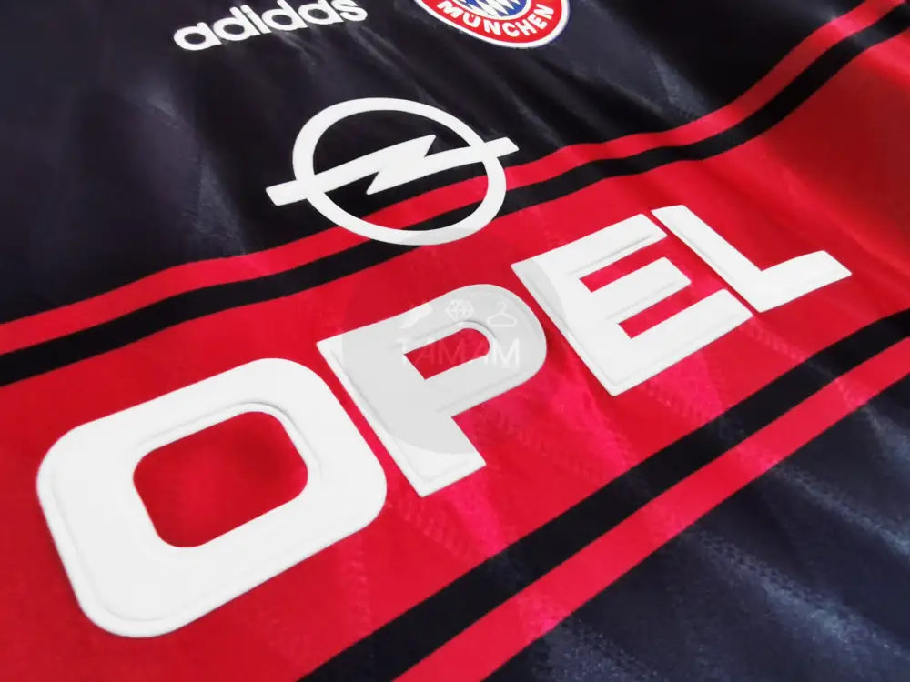 Bayern Munich Kit Retro 97/99 Football Jersey