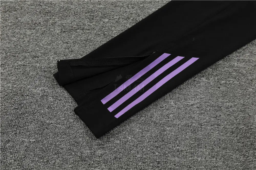 Bayern Munich White/Black/Purple 1/4 Zip Training Tracksuit 24/25