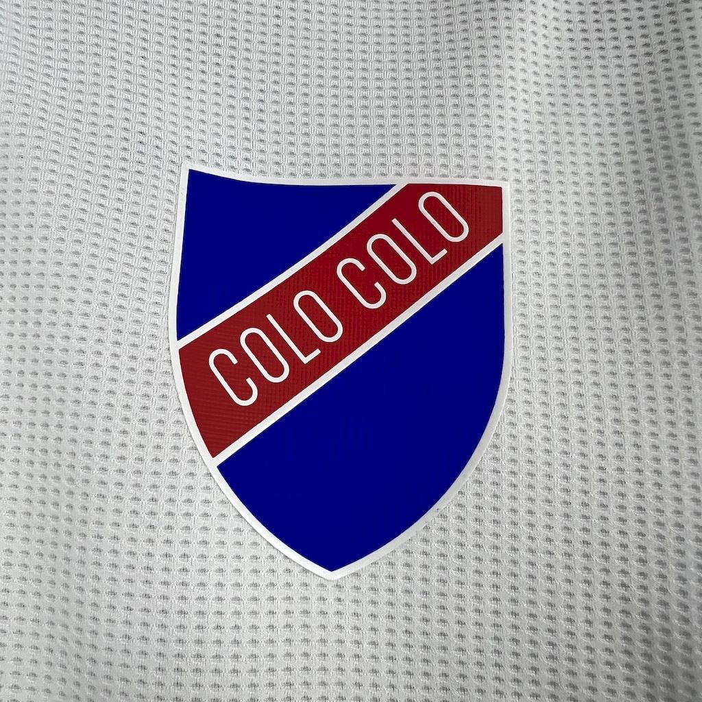 Colo Colo Special Classic Retro Trefoil Kit 24/25