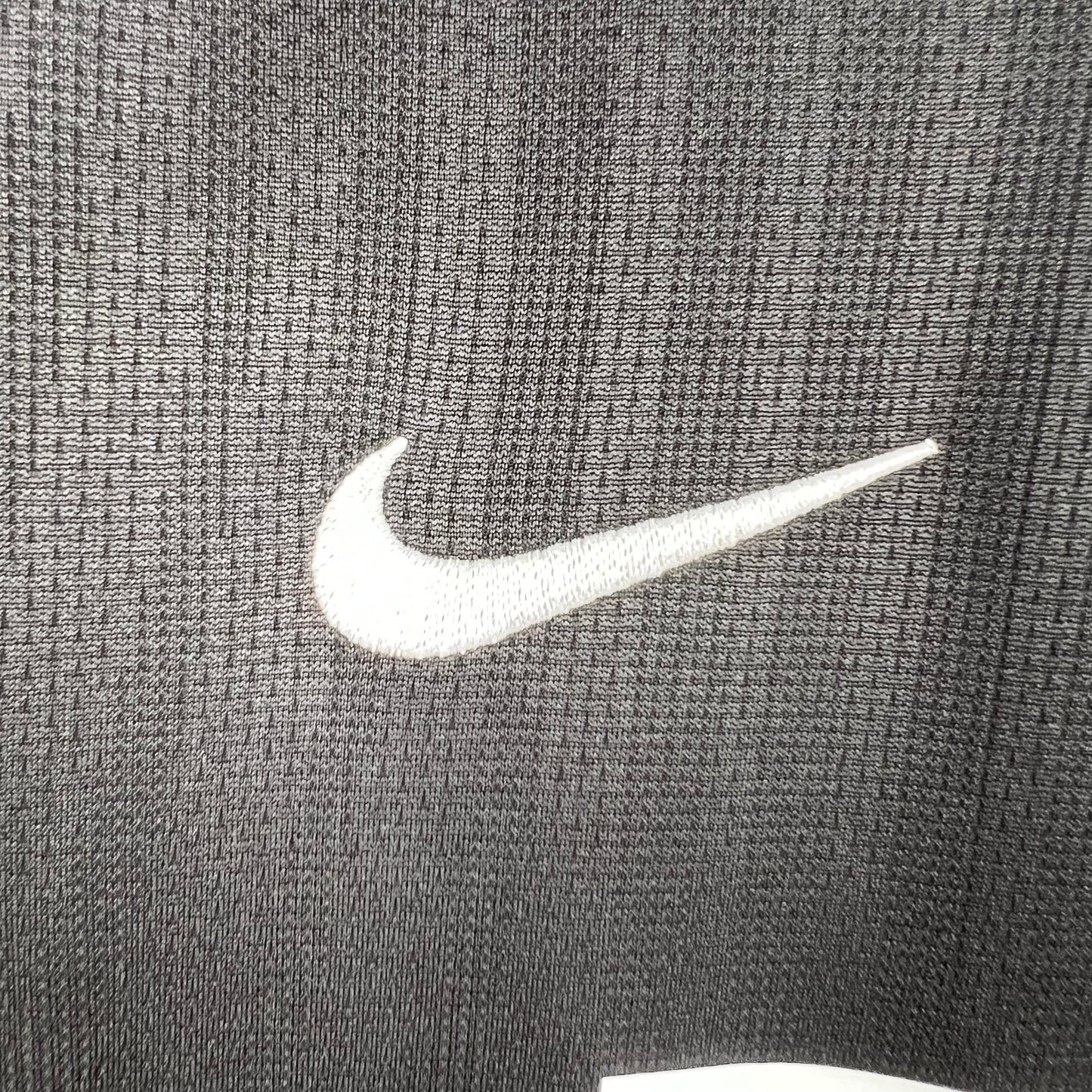M@nchester United Away 06/07 Retro Kit