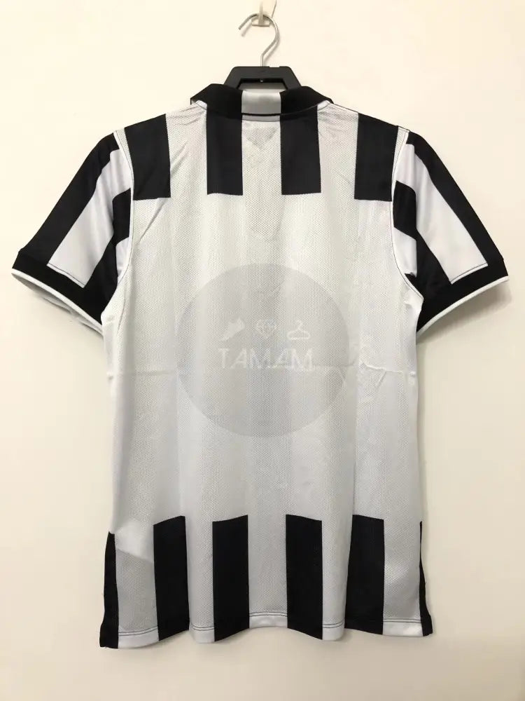 Juventus Away Kit Retro 14/15 Football Jersey