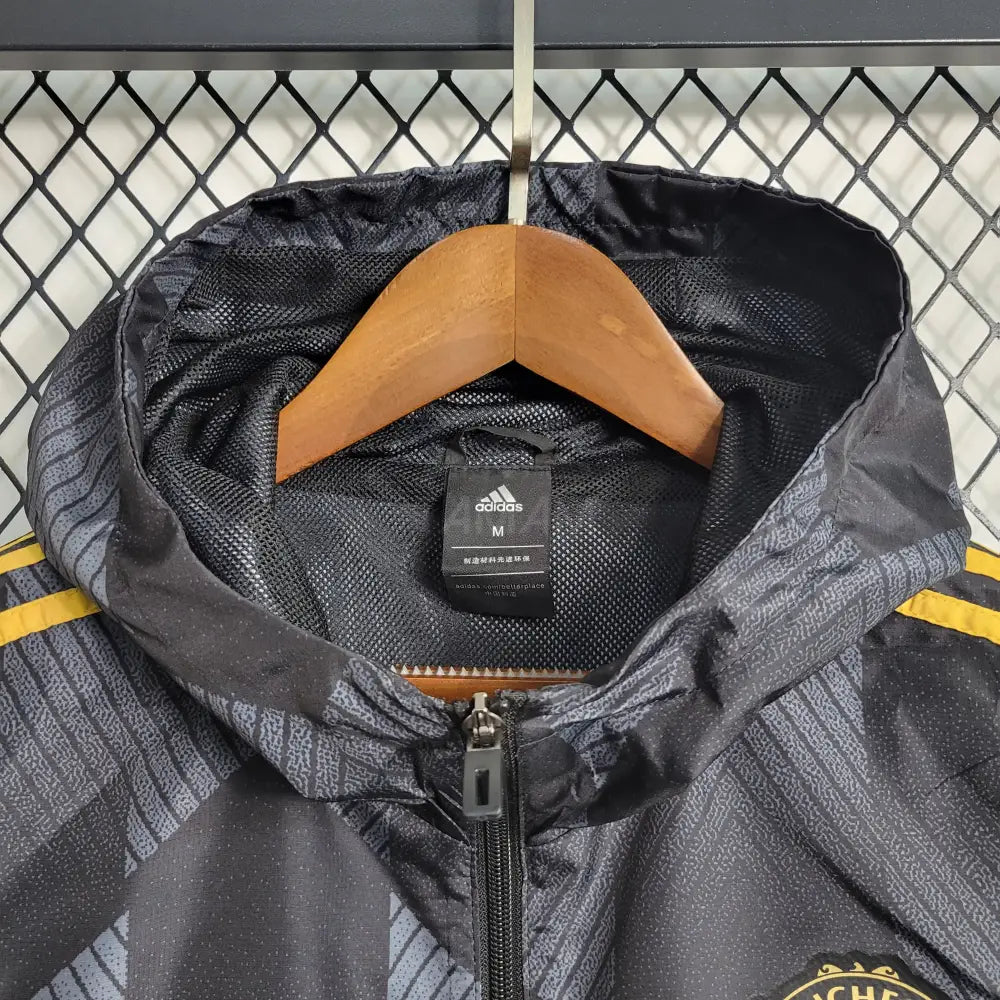 Manchester United Black Yellow Special Windbreaker 23/24