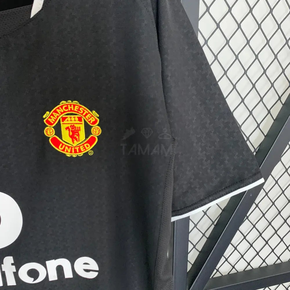 Manchester United Home Kit Retro 03/04 Football Jersey